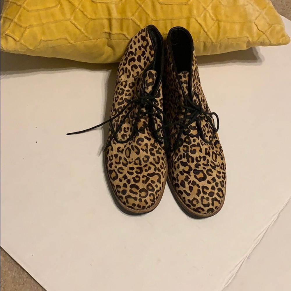 Women leopard ankle boots